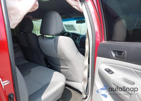 2015 Toyota Tacoma Base V6 from USA, damaged, VIN 3TMLU4EN3FM205671